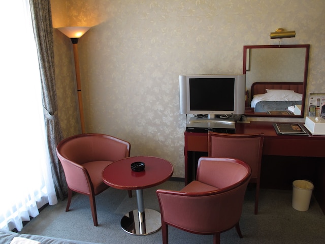 ホテル プラトン