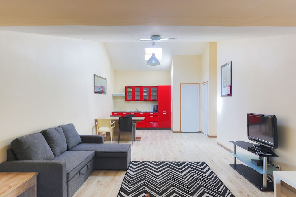 3.パリ イースト サイド ロッジ