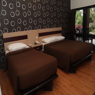 クスマ アグロウィサタ リゾート & コンベンション ホテル