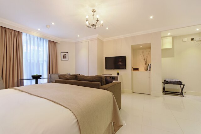 アッシュバーン コート