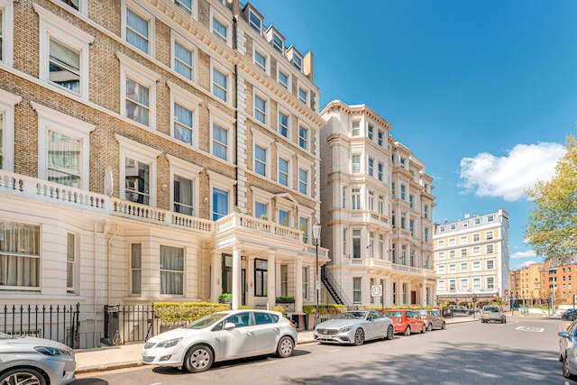 アッシュバーン コート