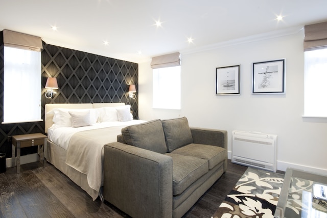 アッシュバーン コート