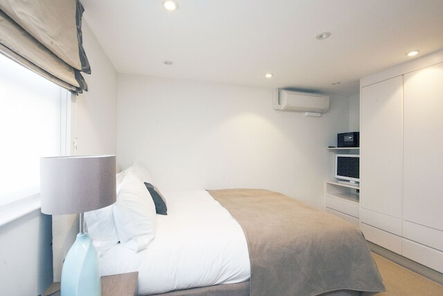 クレーバリー コート