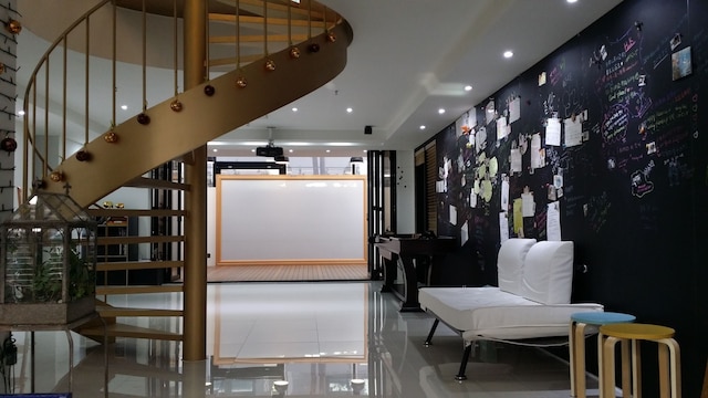 イェフォー ゲストハウス