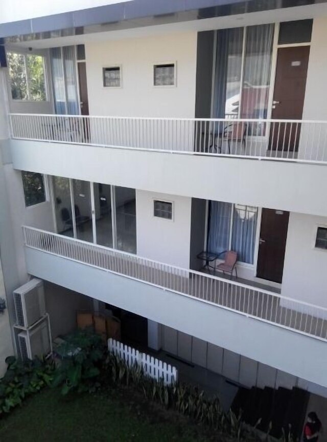 デ ワヒュ ホテル