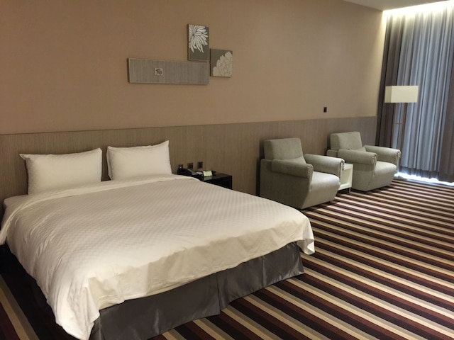 グランド ロイヤル ホテル (尚顺君乐饭店)