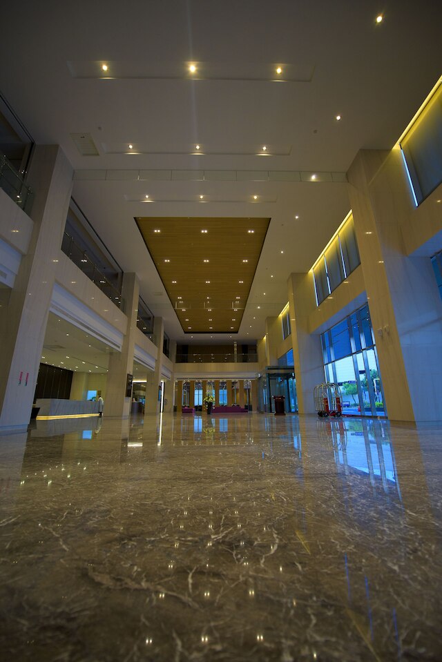 グランド ロイヤル ホテル (尚顺君乐饭店)