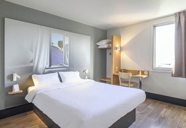 B&B ホテル オレンジ