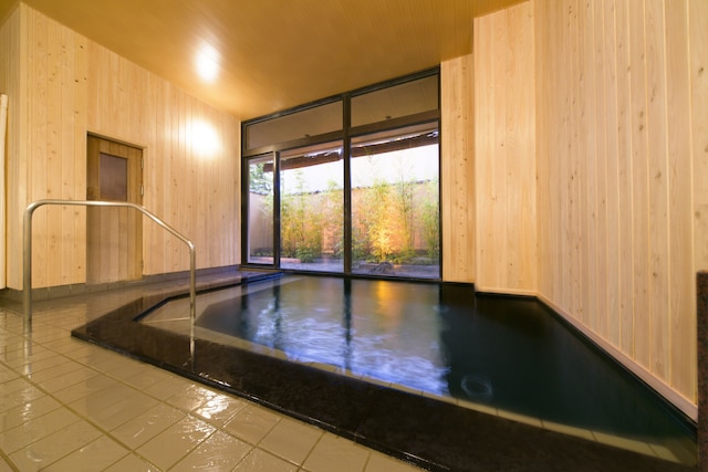 料理旅館 金沢茶屋