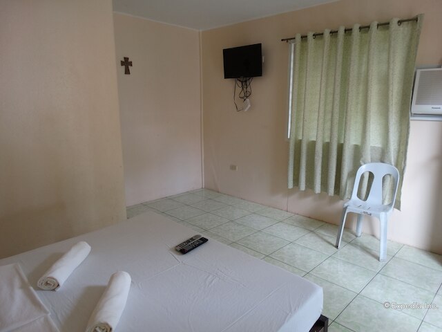 ホワイツ アンド グリーンズ ビーチ リゾート