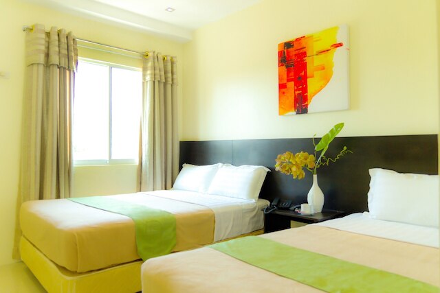 キャンベリー ホテル