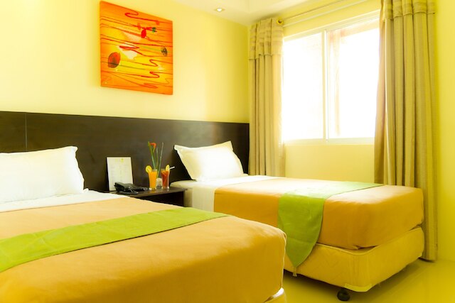 キャンベリー ホテル