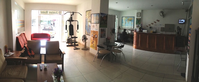 ジョムティエン ホステル