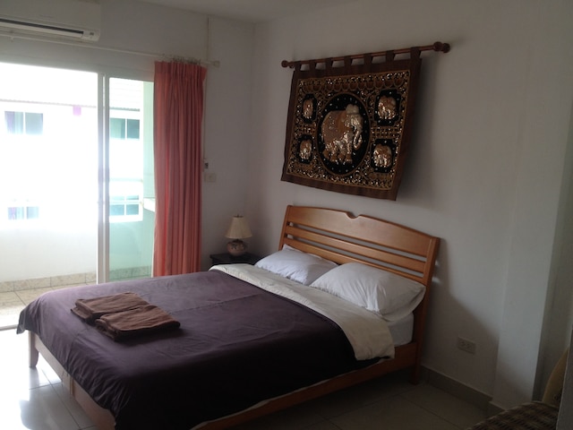 ジョムティエン ホステル