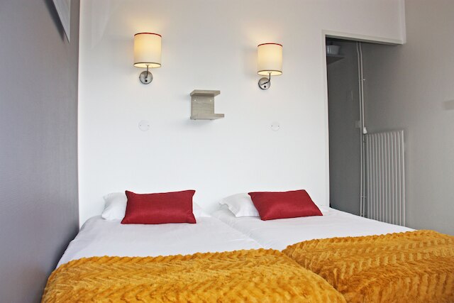 アズレヴァ アングレ