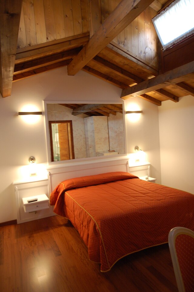 カサノバ フォールームス