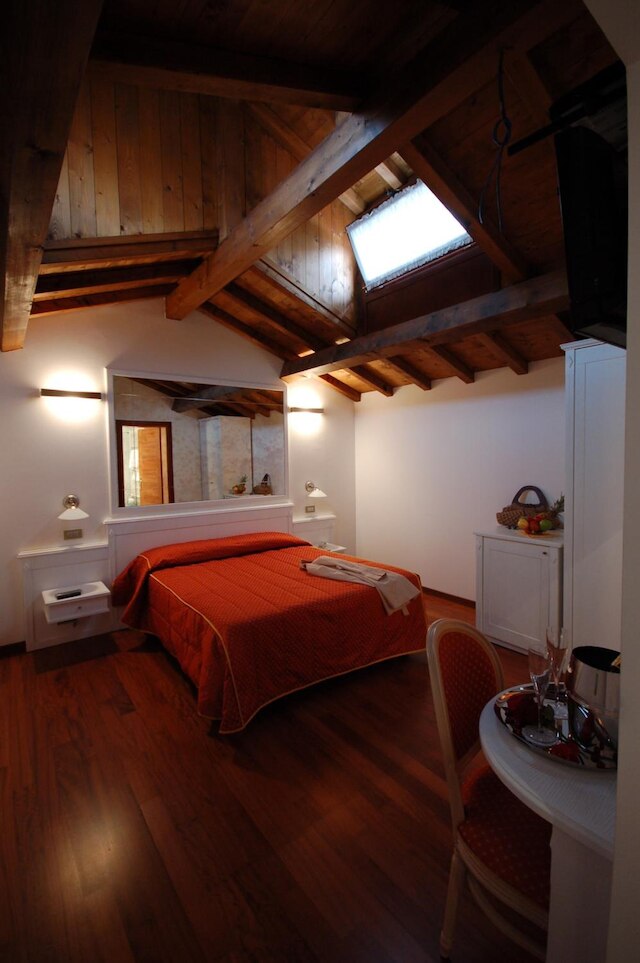 カサノバ フォールームス