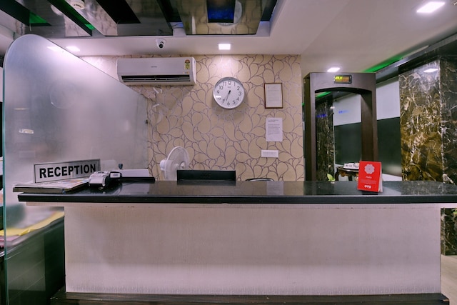 OYO 464 ホテル ロータス パレス