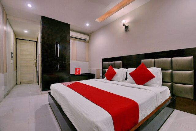 OYO 464 ホテル ロータス パレス