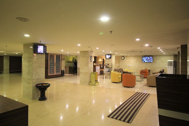 ホテル ゴールデン グランド