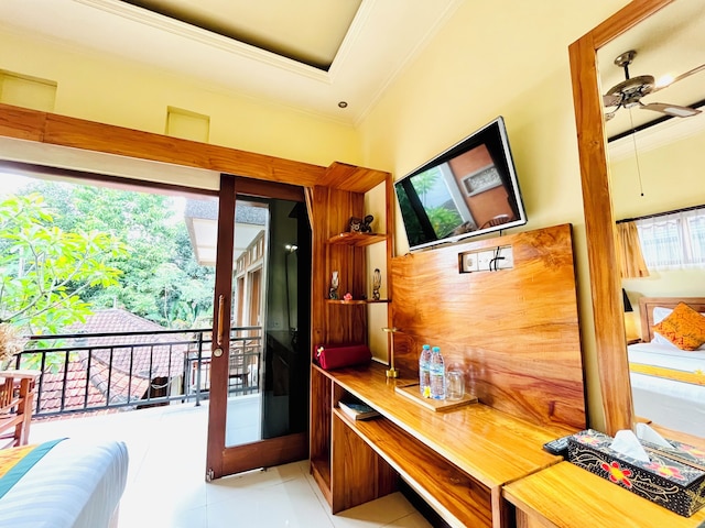 トゥブサヤ ホームステイ