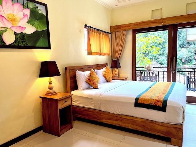 トゥブサヤ ホームステイ