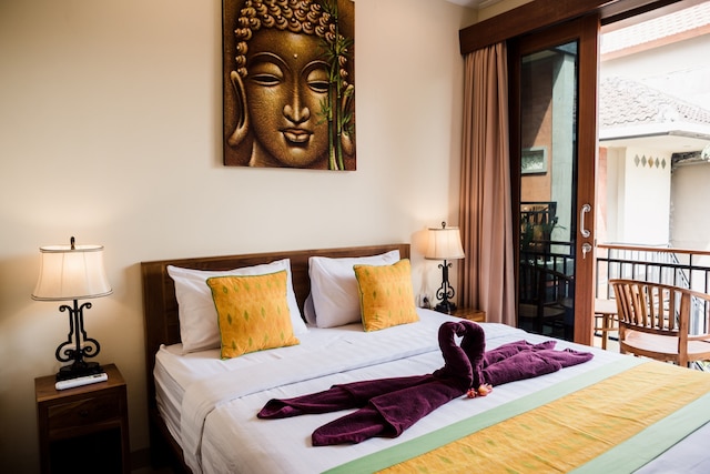 トゥブサヤ ホームステイ