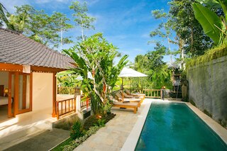 Pesantian Villa & Warung