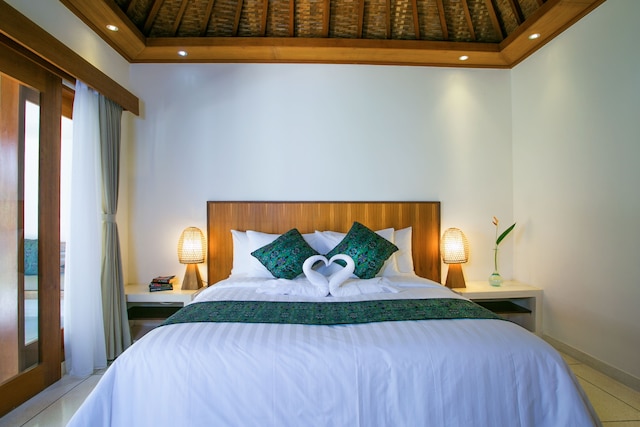 Pesantian Villa & Warung