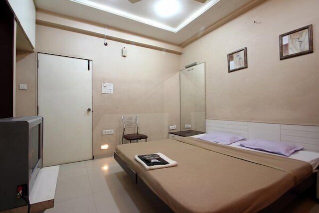 ホテル ヴィジェイ レジデンシー