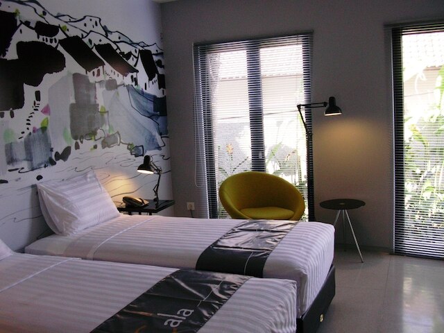 スカラ ベッド アンド ビヨンド