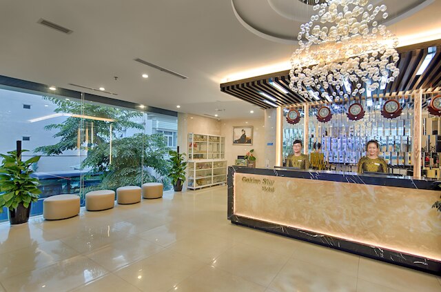 ゴールデン スター ホテル