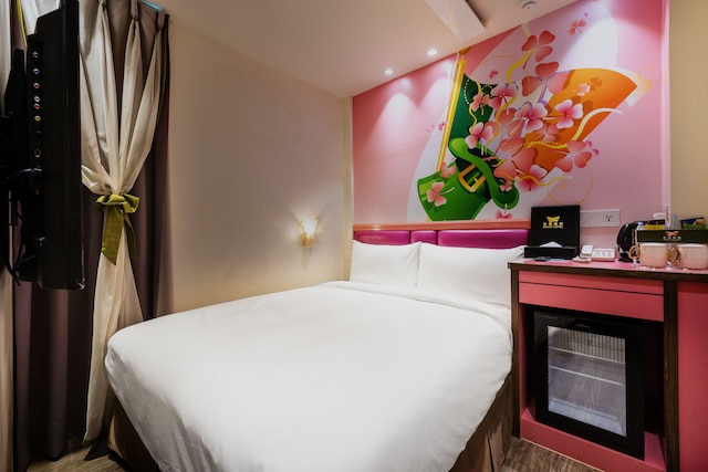 シー チー ホテル (世奇商旅)