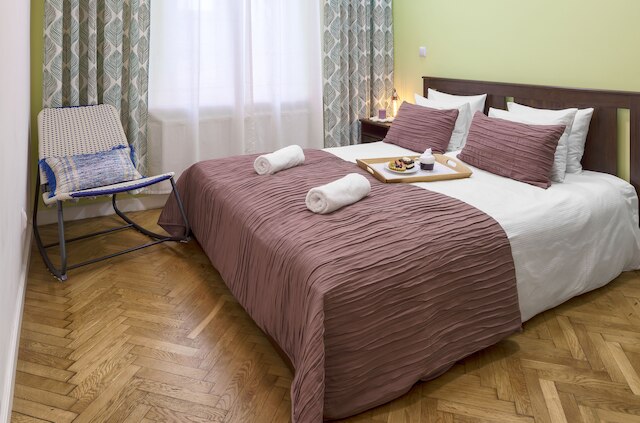 プラチナム アパートホテル