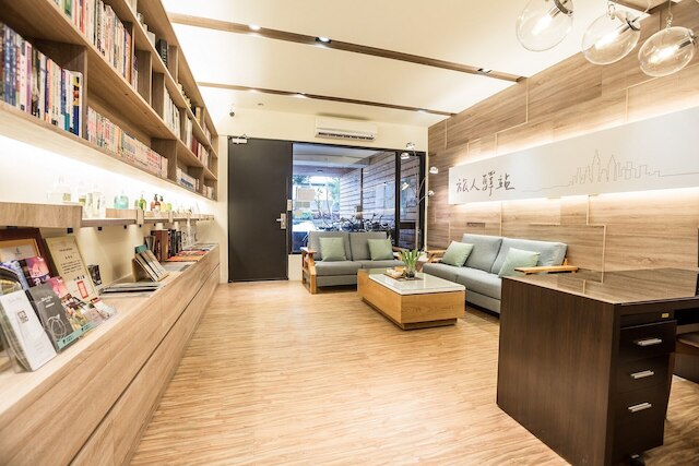 トラベラー イン ジョンジェン ライブラリ