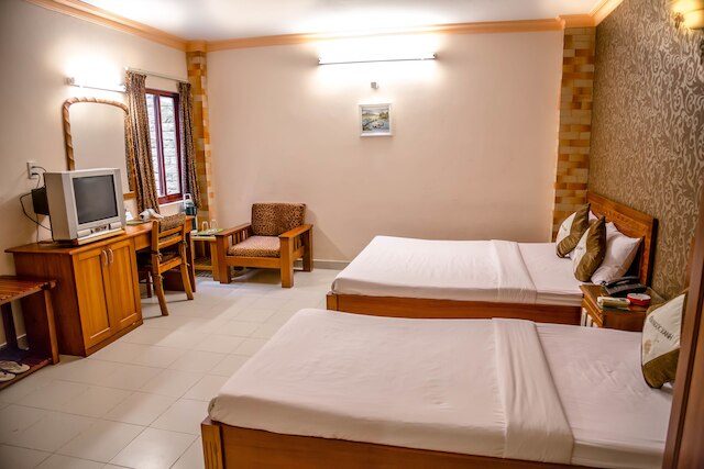 ヴィエン ンゴック サン 1 ホテル