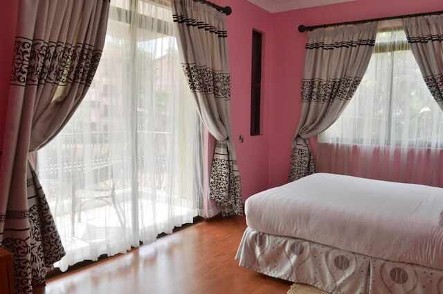 ファハリ パレス サービスド アパートメンツ