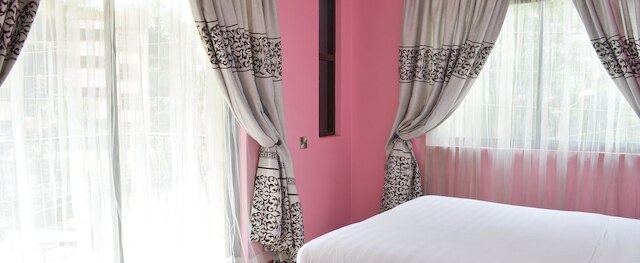 ファハリ パレス サービスド アパートメンツ