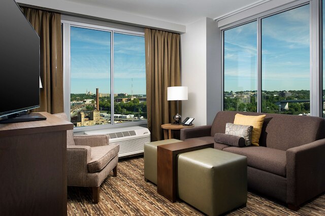 ホームウッド スイーツ バイ ヒルトン ワシントン DC NoMa ユニオン ステーション