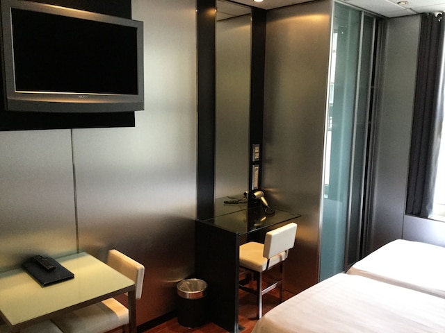 スタイローテル