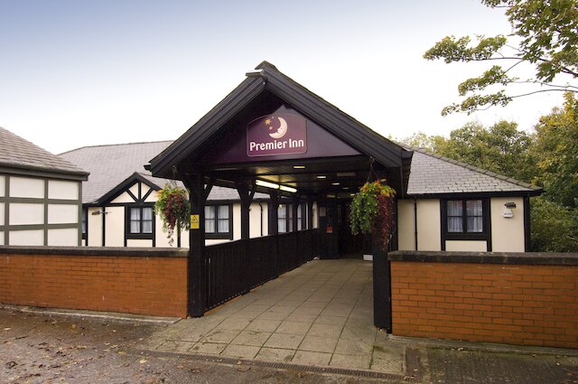 プレミア イン マンチェスター - スウィントン