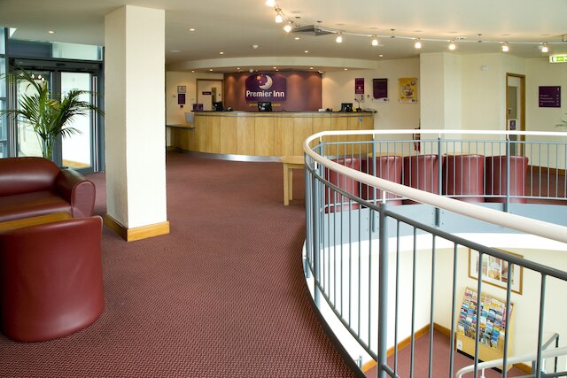 Premier Inn London Wimbledon South