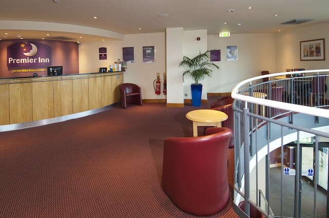 Premier Inn London Wimbledon South