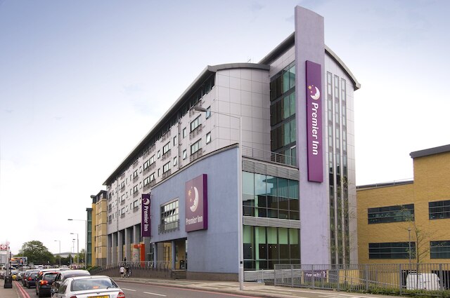 Premier Inn London Wimbledon South