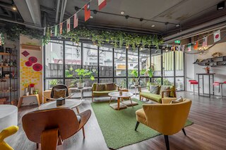 ライト ホステル (承億輕旅台南館)