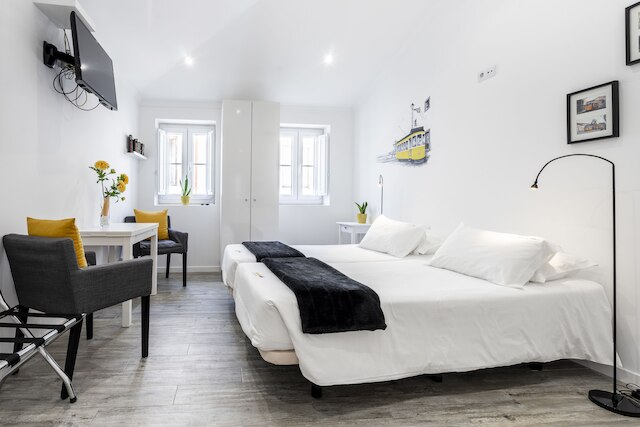 キャッスル イン リスボン アパートメンツ