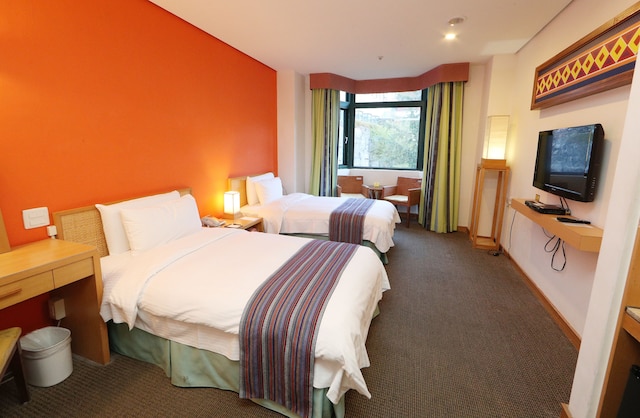 ホヤ リゾート ウーリン (武陵富野渡暇村)