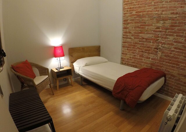 オスタル パライソ