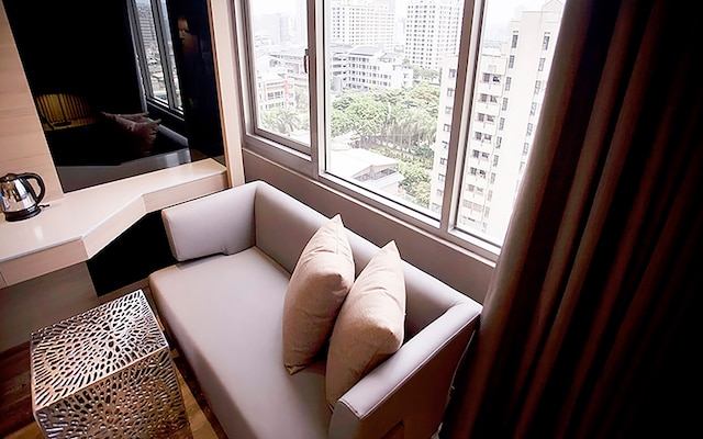 ロイヤル グループ ホテル ミンファ ブランチ (御宿商旅-明華館)