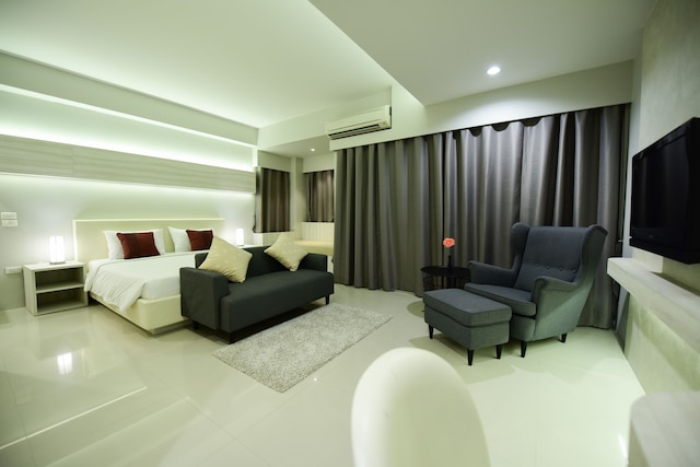 トレンディ ホテル